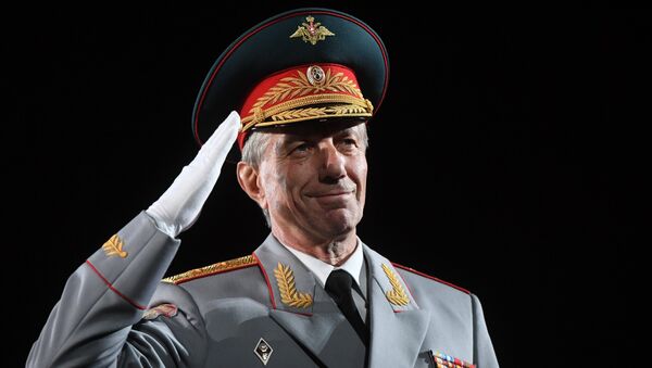 Kızıl Ordu Korosu’nun şefi Korgenral Valeriy Halilov - Sputnik Türkiye
