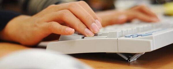 Klavye - internet - sosyal medya - bilgisayar - Sputnik Türkiye