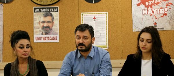 Modacı Barbaros Şansal'ın tutuklanması - Sputnik Türkiye