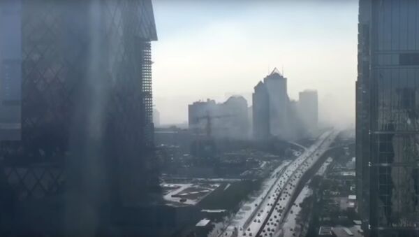 Pekin'i 12 saniyede kirli hava tabakası kapladı - Sputnik Türkiye