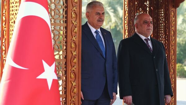 Başbakan Binali Yıldırım - Irak Başbakanı Haydar el İbadi - Sputnik Türkiye