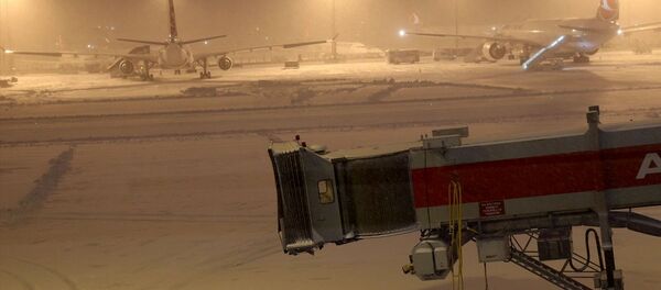 Atatürk Havalimanı'nda kar - Sputnik Türkiye