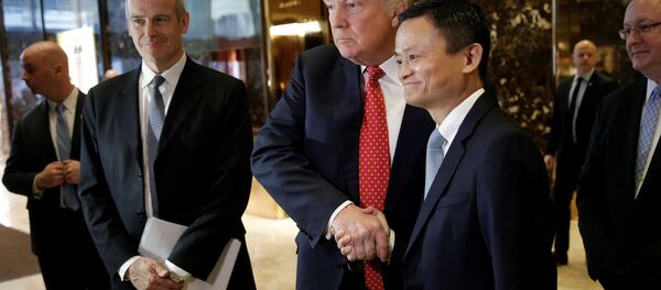 ABD'nin yeni başkanı Donald Trump- Alibaba'nın sahibi Jack Ma - Sputnik Türkiye