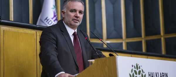 HDP Sözcüsü Ayhan Bilgen, partisinin TBMM Grup Toplantısı'na katılarak konuşma yaptı. - Sputnik Türkiye