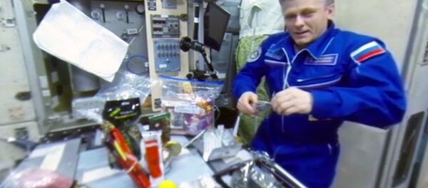 RT ile uzayda yılbaşı kutlaması - Sputnik Türkiye