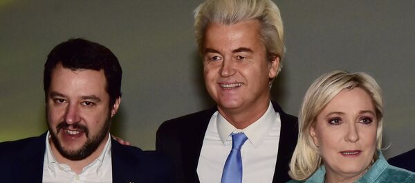 Matteo Salvini - Geert Wilders - Marine Le Pen Matteo Salvini - Geert Wilders - Marine Le Pen - Sputnik Türkiye
