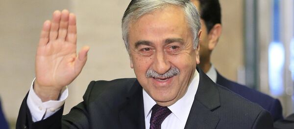 Mustafa Akıncı - Sputnik Türkiye