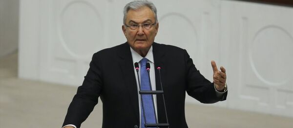 Deniz Baykal - Sputnik Türkiye