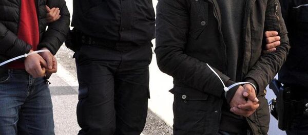 gözaltı - Sputnik Türkiye