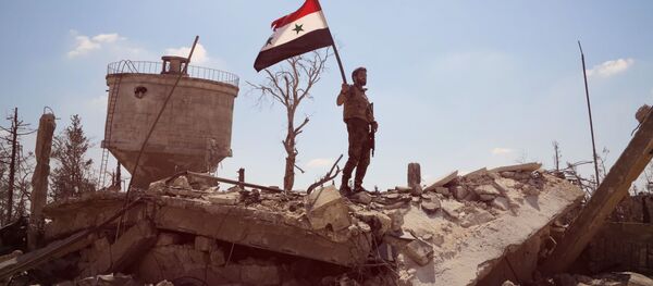 Rus foto muhabirlerinin gözünden Suriye savaşı - Sputnik Türkiye
