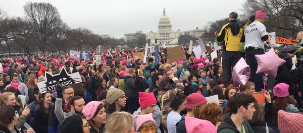 Trump karşıtı 'Kadınların Yürüyüşü' - Sputnik Türkiye