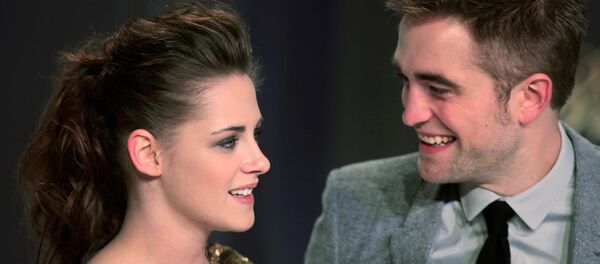 Kristen Stewart - Robert Pattison - Sputnik Türkiye