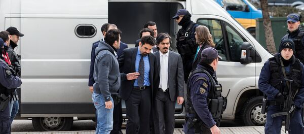 Yunanistan'a kaçan darbeci askerler - Sputnik Türkiye