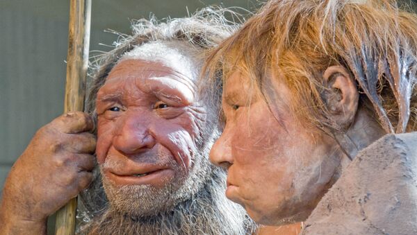 The prehistoric Neanderthal man N, left, is visited for the first time by another reconstruction of a homo neanderthalensis called Wilma, right, at the Neanderthal museum in Mettmann, Germany, Friday, March 20, 2009 - Sputnik Türkiye