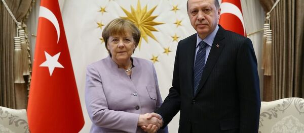 Almanya Başbakanı Angela Merkel- Türkiye Cumhurbaşkanı Recep Tayyip Erdoğan - Sputnik Türkiye