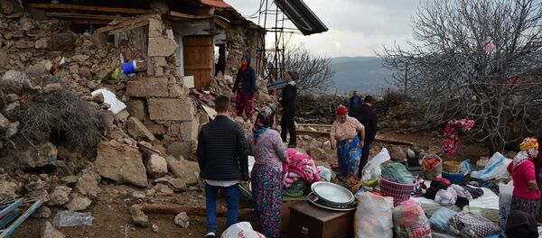 Ayvacık'ta deprem - Sputnik Türkiye