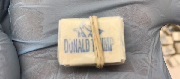 Florida'da bulunan 'Donald Trump' yazılı uyuşturucu paketleri - Sputnik Türkiye
