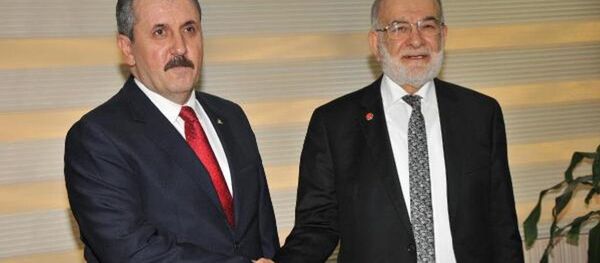 Saadet Partisi Genel Başkanı Temel Karamollaoğlu - Büyük Birlik Partisi  Genel Başkanı Mustafa Destici - Sputnik Türkiye