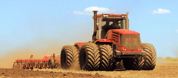 Rus Kirovetz traktörü - Sputnik Türkiye