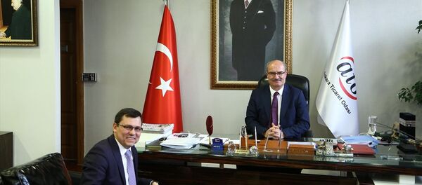 Rusya Federasyonu Turki̇ye Ti̇caret Temsi̇lci̇si̇ Aidar Gashi̇gulli̇n'in ATO ziyareti - Sputnik Türkiye