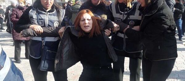 Malatya'da KHK protestosuna müdahale - Sputnik Türkiye