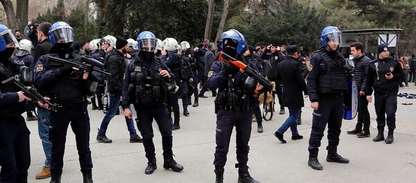 KHK- akademisyen- polis müdahalesi - Sputnik Türkiye