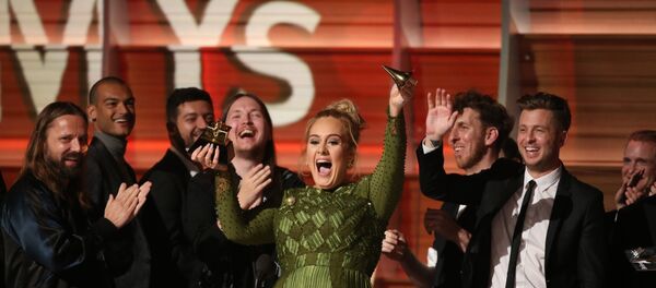 59. Grammy Ödülleri - Adele - Sputnik Türkiye
