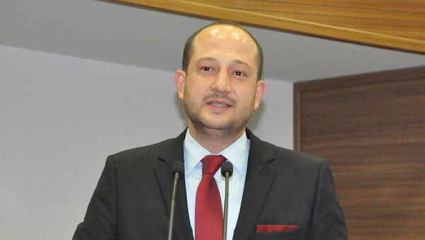 AK Parti Manisa İl Başkan Yardımcısı Ozan Erdem - Sputnik Türkiye