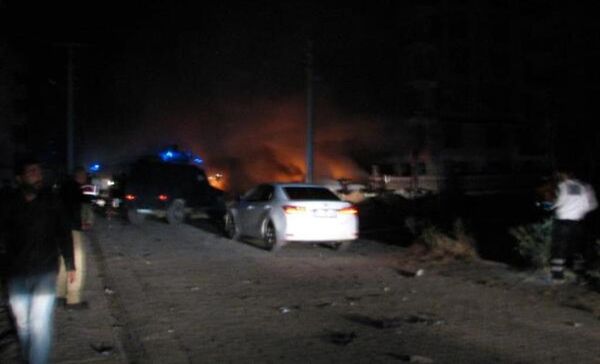 Patlamanın meydana geldiği alana takviye ekipler sevk edildi. - Sputnik Türkiye