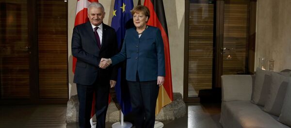 Başbakan Binali Yıldırım- Almanya Başbakanı Angela Merkel - Sputnik Türkiye