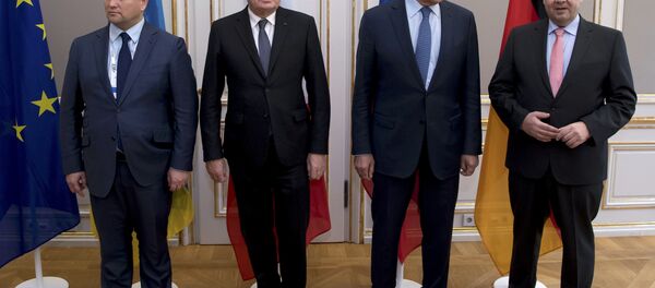 Ukrayna Dışişleri Bakanı Pavlo Klimkin, Fransa Dışişleri Bakanı Jean-Marc Ayrault, Rusya Dışişleri Bakanı Sergey Lavrov ve Almanya Dışişleri Bakanı Sigmar Gabriel - Sputnik Türkiye