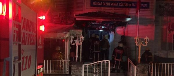 Müjdat Gezen Sanat Merkezi’ne saldırı - Sputnik Türkiye