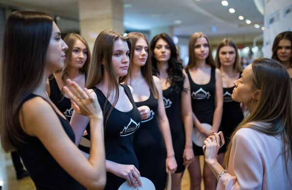 ‘Miss Russia 2017’ güzellik yarışması seçmeleri. - Sputnik Türkiye