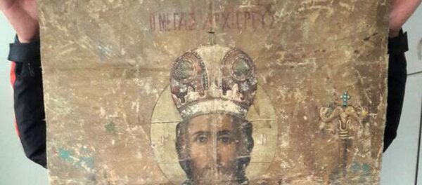 Adana'da 18. yüzyıldan kaldığı sanılan ikona ele geçirildi - Sputnik Türkiye