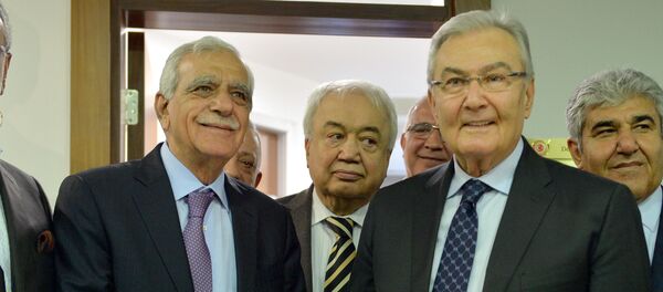 Ahmet Türk - Deniz Baykal - Sputnik Türkiye