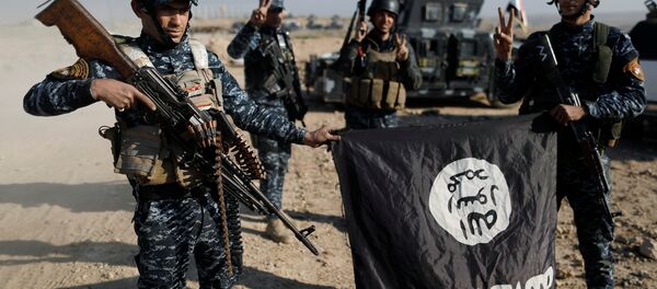 Musul'da IŞİD ile savaşan Irak federal polis güçleri - Sputnik Türkiye
