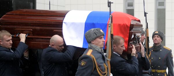 Vitaliy Çurkin'in cenaze töreni - Sputnik Türkiye
