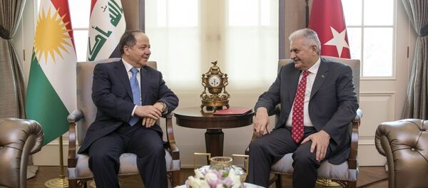 Başbakan Binali Yıldırım - IKBY Başkanı Mesud Barzani - Sputnik Türkiye