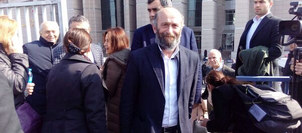 Cumhuriyet Gazetesi Ankara temsilcisi Erdem Gül - Sputnik Türkiye