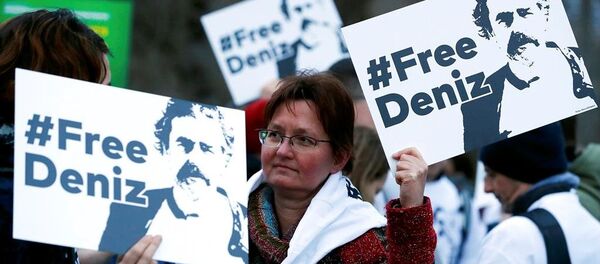 Die Welt muhabiri Deniz Yücel - Sputnik Türkiye