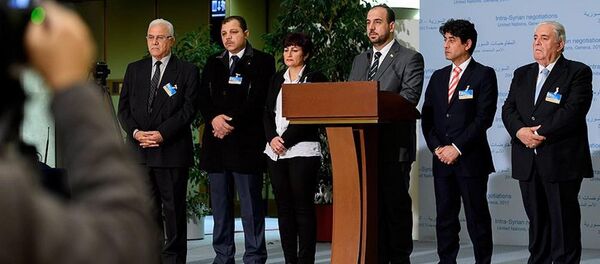 Cenevre görüşmelerinde muhalifler - Sputnik Türkiye