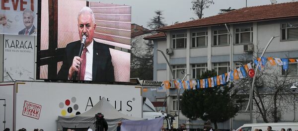 Başbakan Binali Yıldırım Başbakan Binali Yıldırım - Sputnik Türkiye