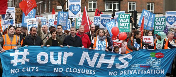 Londra'da NHS protestosu - Sputnik Türkiye