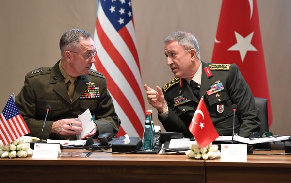 Genelkurmay Başkanı Akar ve ABD'li mevkidaşı Dunford - Sputnik Türkiye