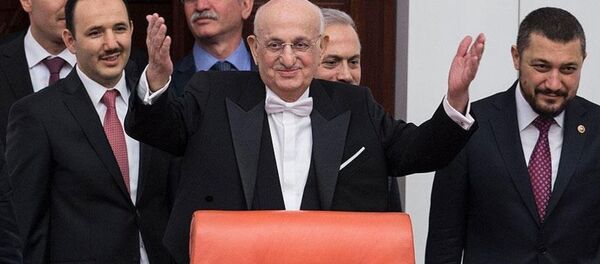 İsmail Kahraman - Sputnik Türkiye