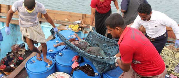 Yemen'de Somalili sığınmacıları taşıyan tekneye saldırı - Sputnik Türkiye