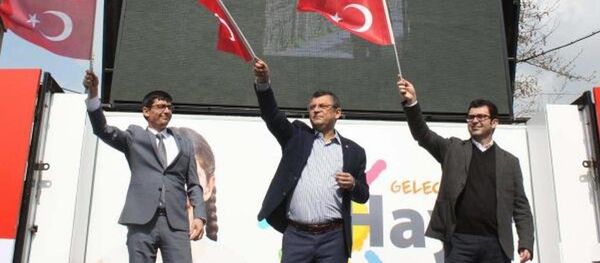 Özgür Özel - Sputnik Türkiye