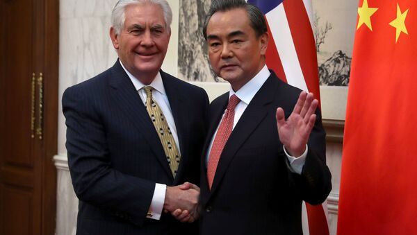 ABD Dışişleri Bakanı Rex Tillerson ve Çin Dışişleri Bakanı Wang Yi - Sputnik Türkiye