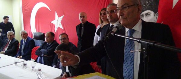 Deniz Baykal - Sputnik Türkiye