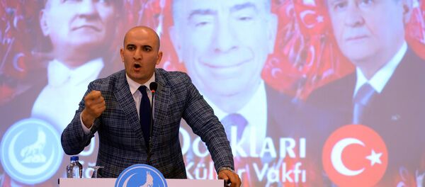 Ülkü Ocakları Genel Başkanı Olcay Kılavuz Ülkü Ocakları Genel Başkanı Olcay Kılavuz - Sputnik Türkiye